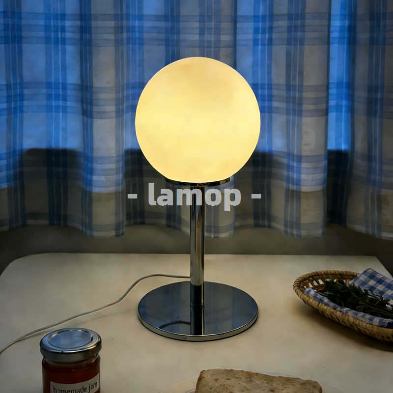 Milky White Solid Globe Chrome - Lighting Table Decor recension och pris