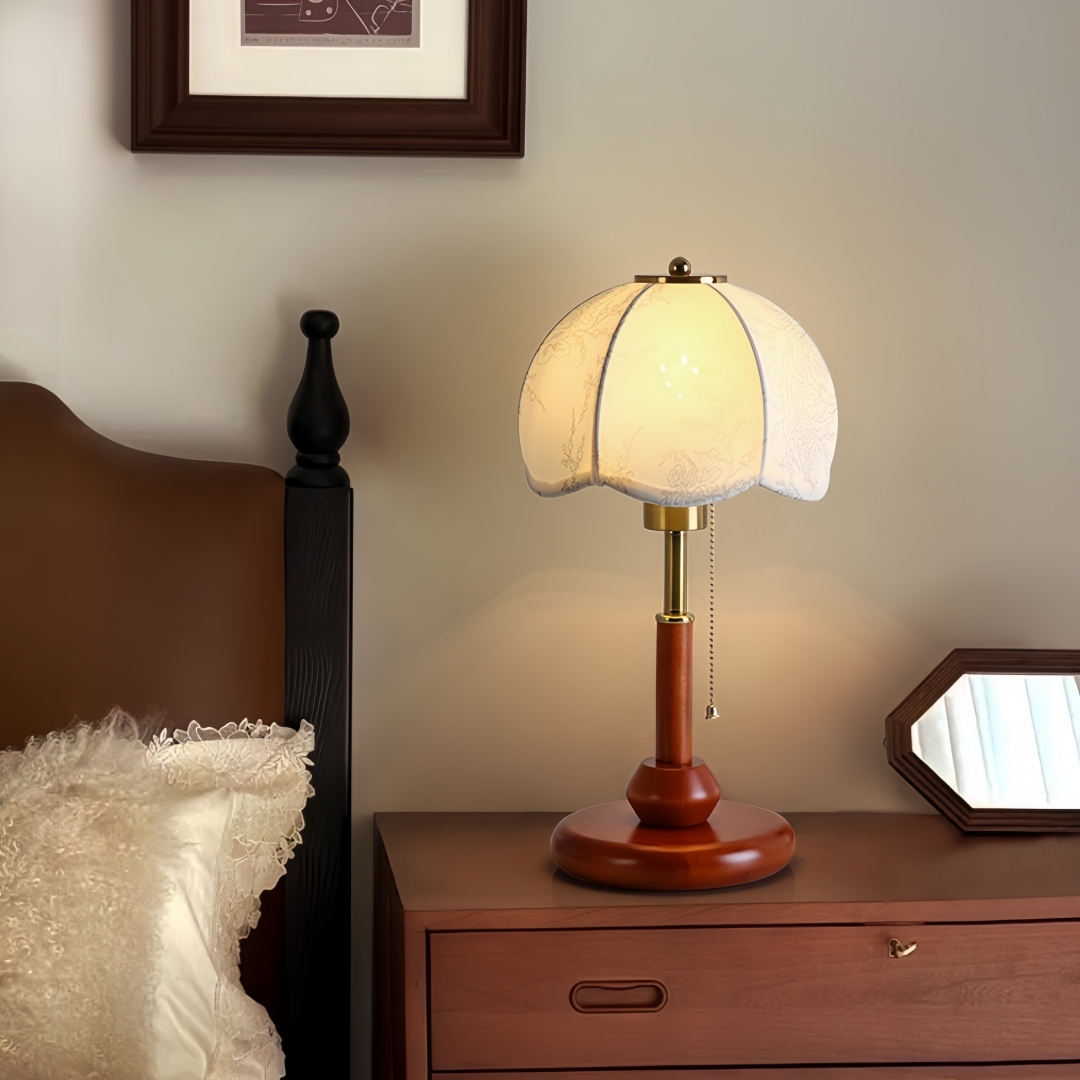 Vintage Scalloped Dome Table L - Lighting Table Decor recension och pris
