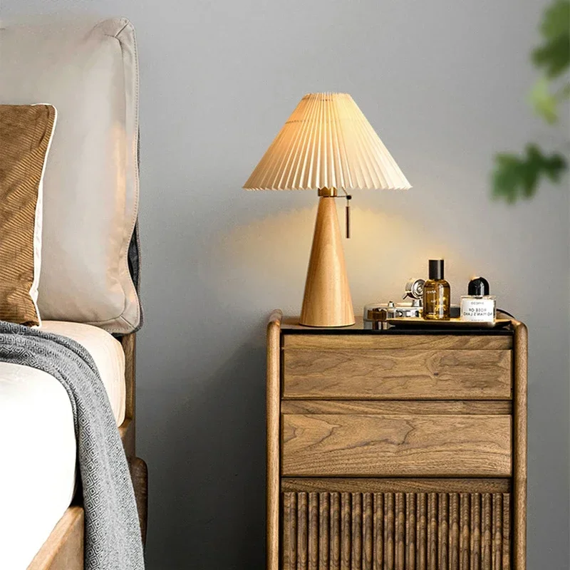 Retro Pleated Table Lamp Nordi - Lighting Table Decor recension och pris