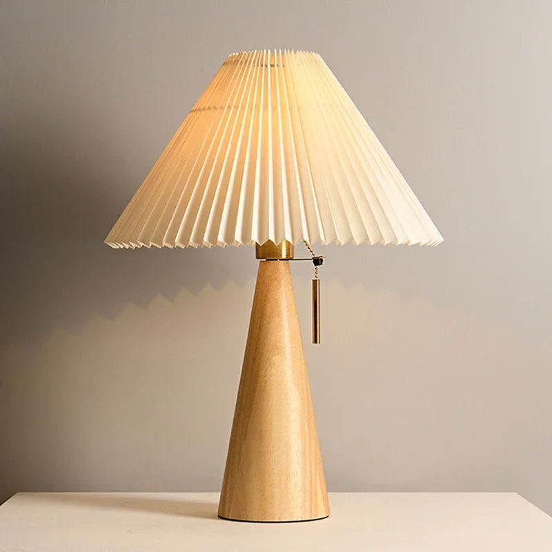 Retro Pleated Table Lamp Nordi - Lighting Table Decor recension och pris